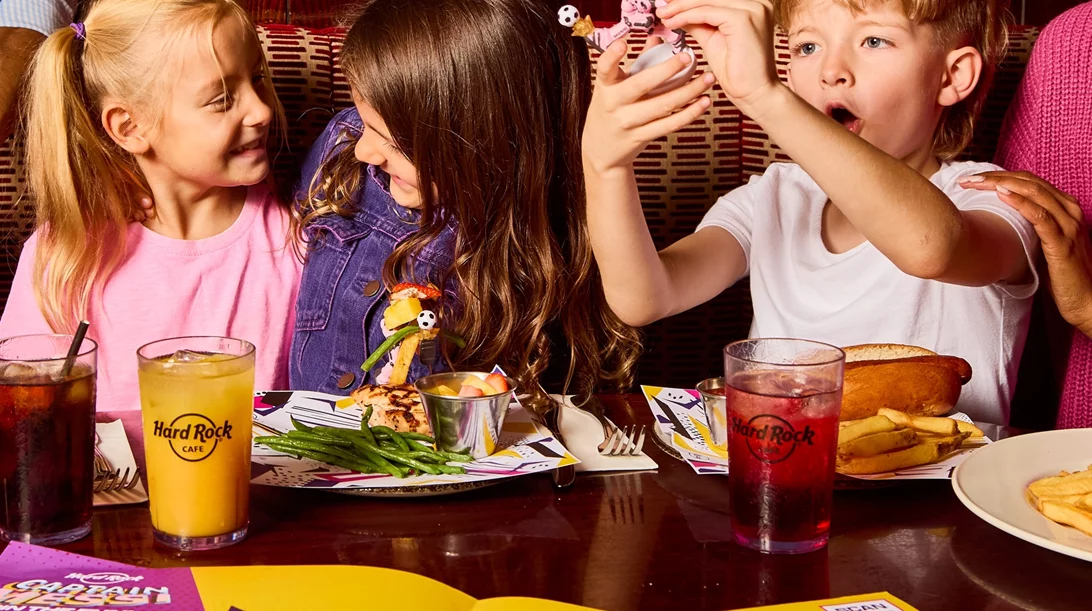 Χριστουγεννιάτικη μαγεία για παιδιά στο "Hard Rock Cafe Athens"