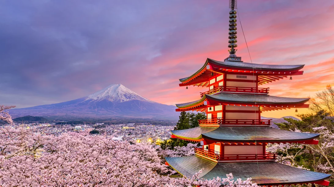 Σπούδασε στην Ιαπωνία με υποτροφία