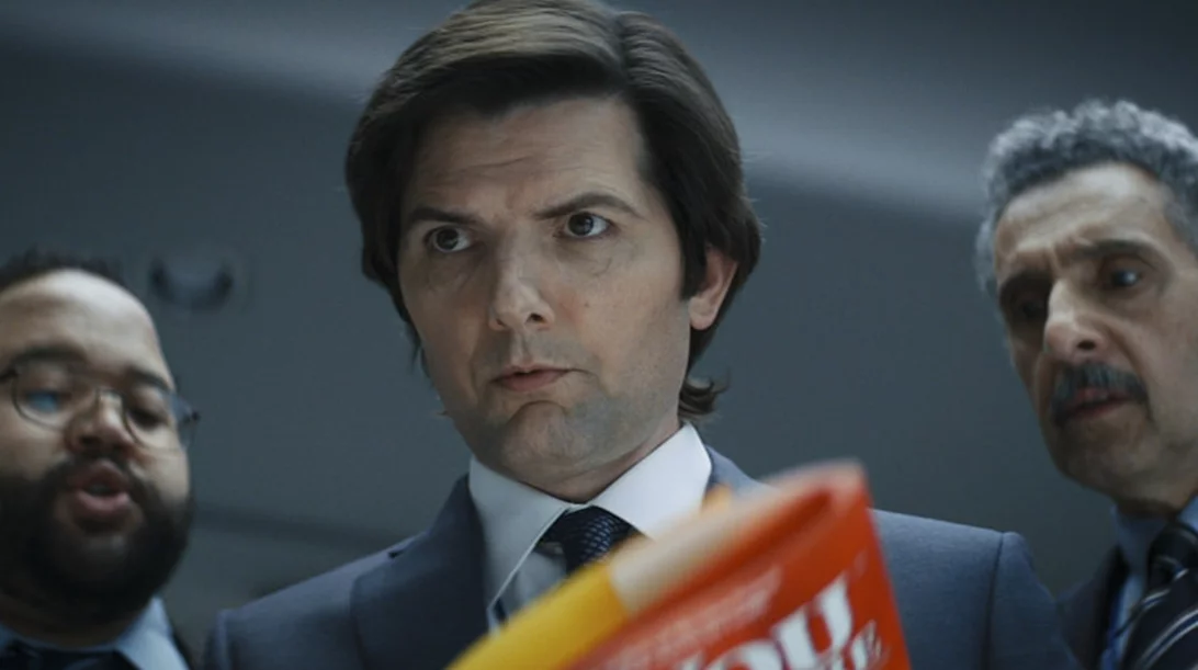 "Severance": Διαβάζουμε το βιβλίο αυτοβελτίωσης των "innies"