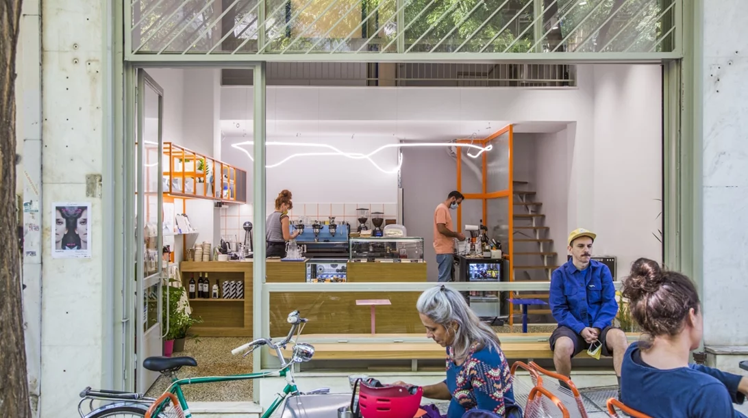 Βόλτα στα νέα hip καφέ της Κυψέλης