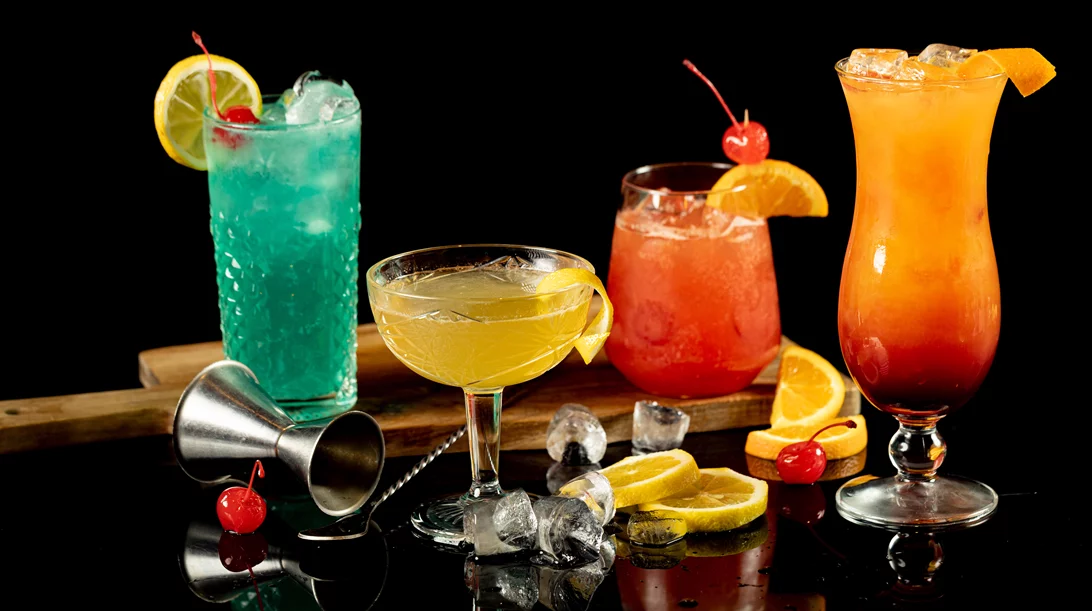 Απόκριες στα TGI Fridays με σύνθημα "επιστροφή στα 80’s"