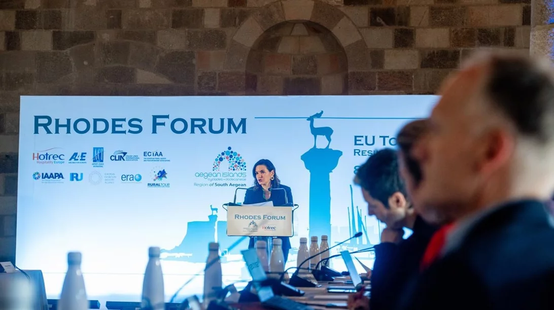 Η Όλγα Κεφαλογιάννη στο Φόρουμ "Ευρωπαϊκός Τουρισμός, Ανθεκτικότητα στην κλιματική κρίση" στη Ρόδο