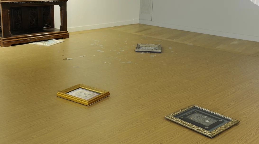 Επίσημη ανακοίνωση της Εθνικής Πινακοθήκης σχετικά με την επίθεση σε έργα από τον βουλευτή της "ΝΙΚΗΣ" Νίκο Παπαδόπουλο