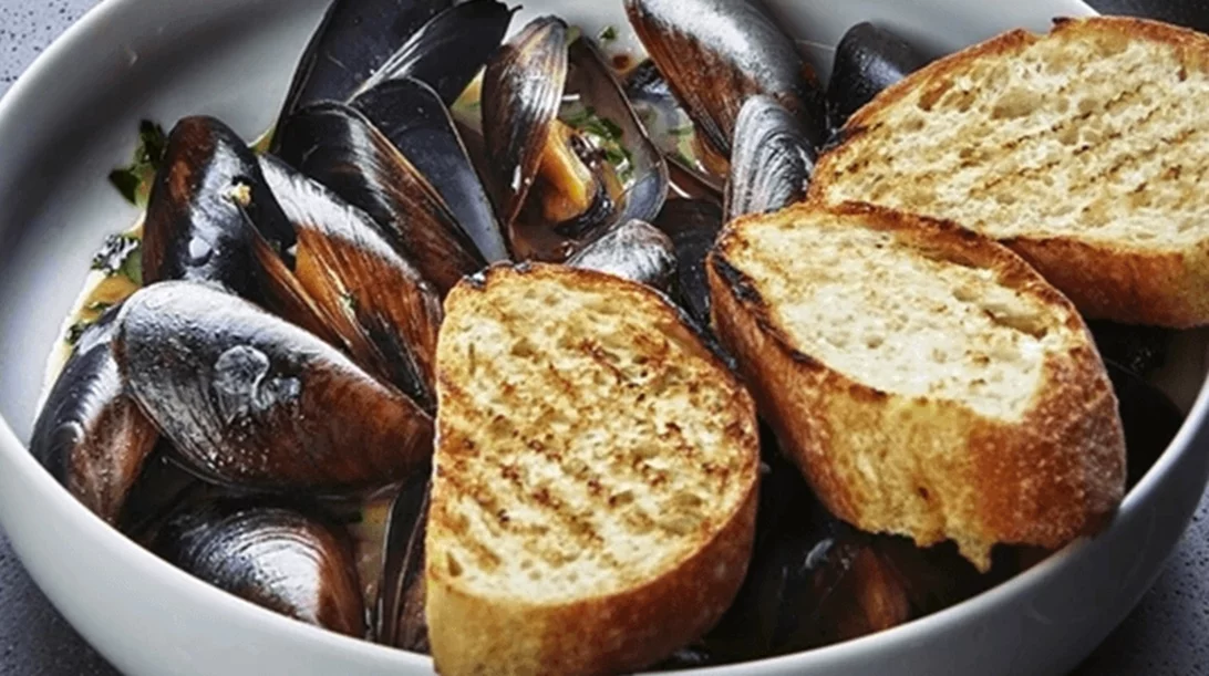 Σαρακοστιανή παλέτα: Κρασιά για τα νηστίσιμα πιάτα