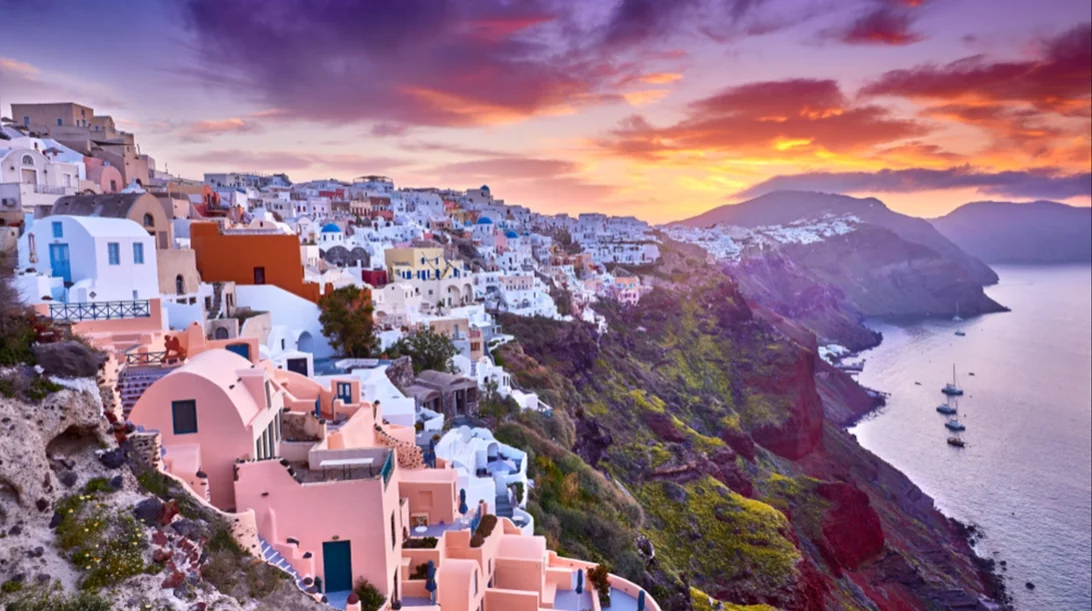 INΣΕΤΕ: Τέσσερις άξονες παρεμβάσεων για βιώσιμη ανάπτυξη του ελληνικού τουρισμού