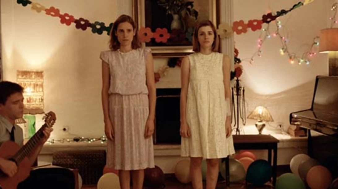 Ο "Κυνόδοντας" στον Κύκλο Προβολών "Τέχνη και Ψυχιατρική" στον κινηματογράφο Τριανόν