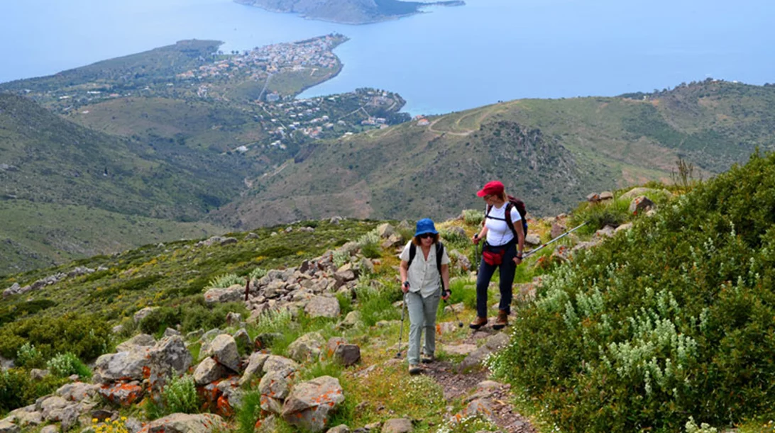 Γυρνάμε την Αίγινα...on foot