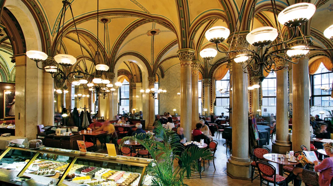 5 ιστορικά cafes της Ευρώπης