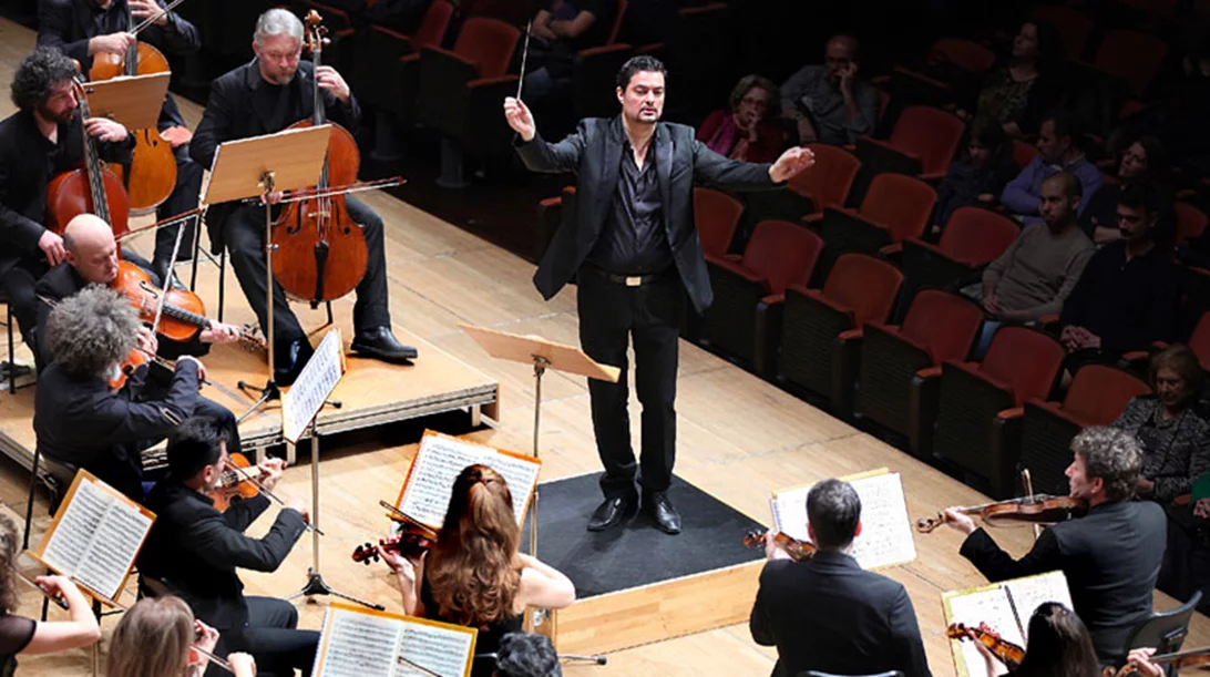 Συναρπαστικός Μπετόβεν σε όργανα εποχής από Καμεράτα- Πέτρου 