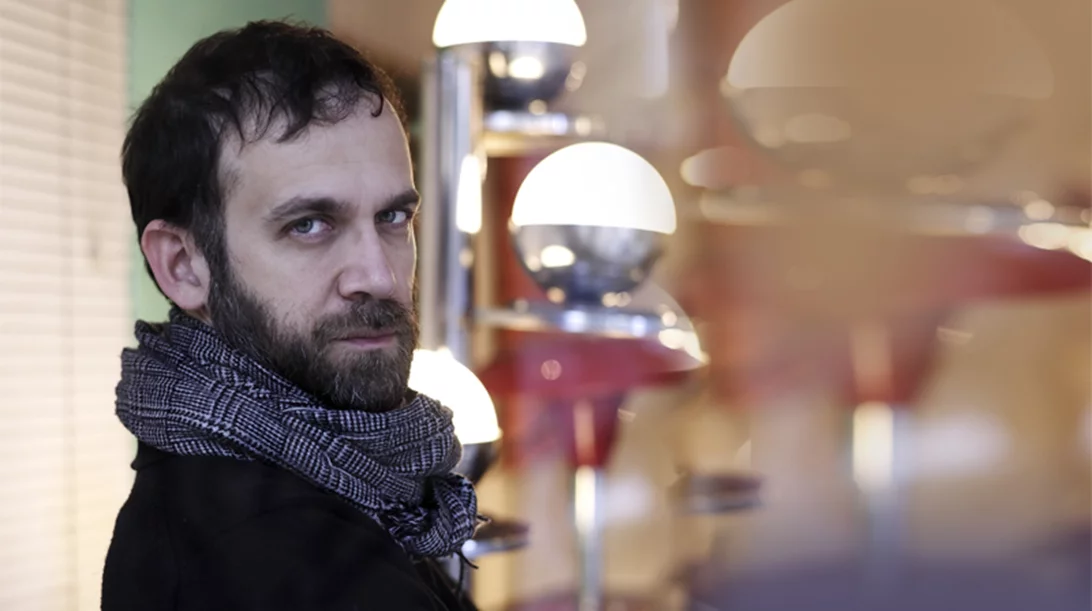 Αλέξανδρος Ευκλείδης: 6 πράγματα που πρέπει να γνωρίζουμε για τον Φεγγαρίσιο Πιερότο