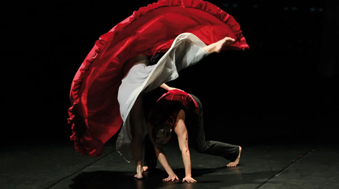 Πέτρος Γάλλιας: «Νιώθω λίγο... μπαμπάς  των χορογράφων» 