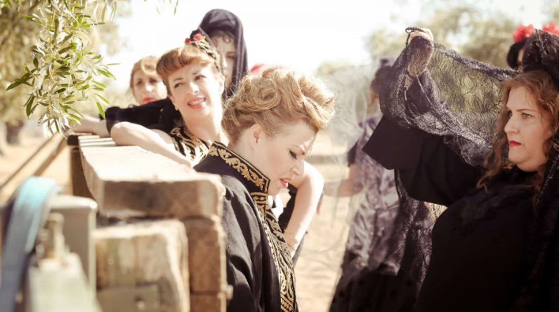 Λόρκα κάτω από την Ακρόπολη