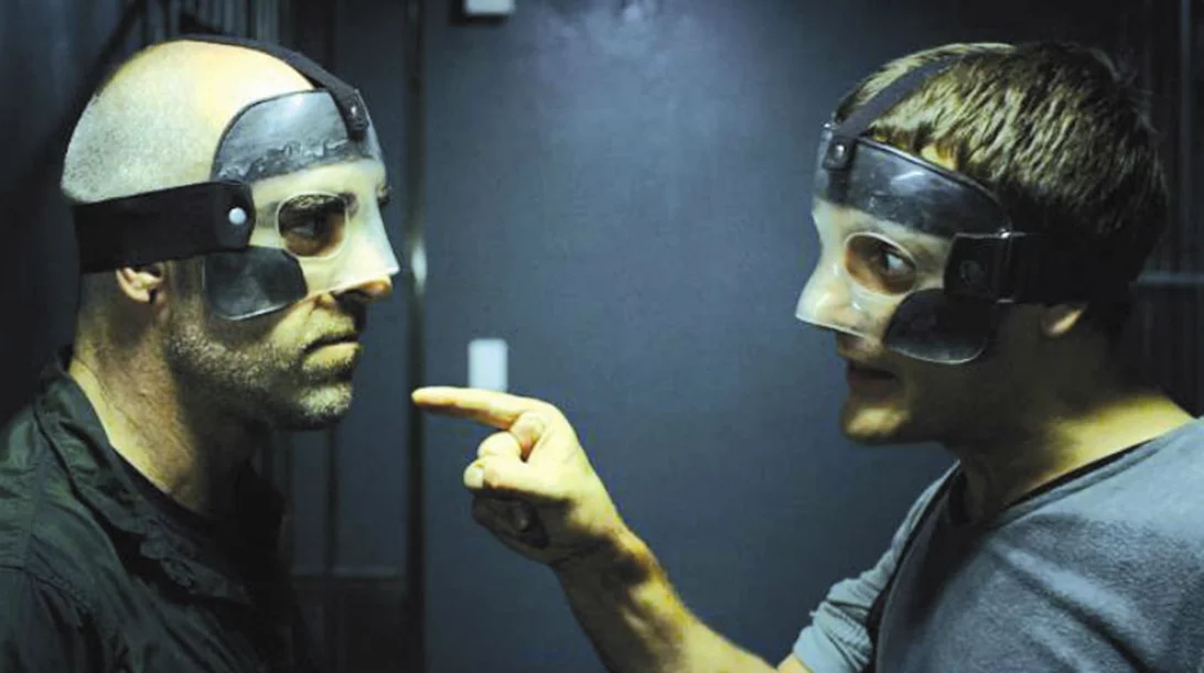 Ποιός Κλέβει Ποιόν;