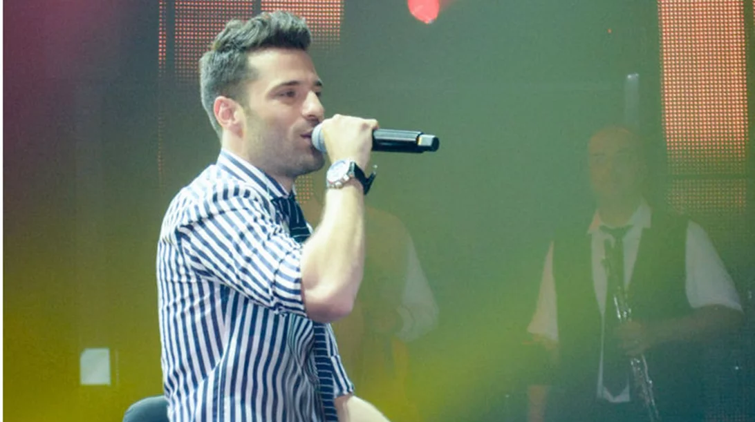 Διακοπές με τραγούδι για τον Κωνσταντίνο Αργυρό