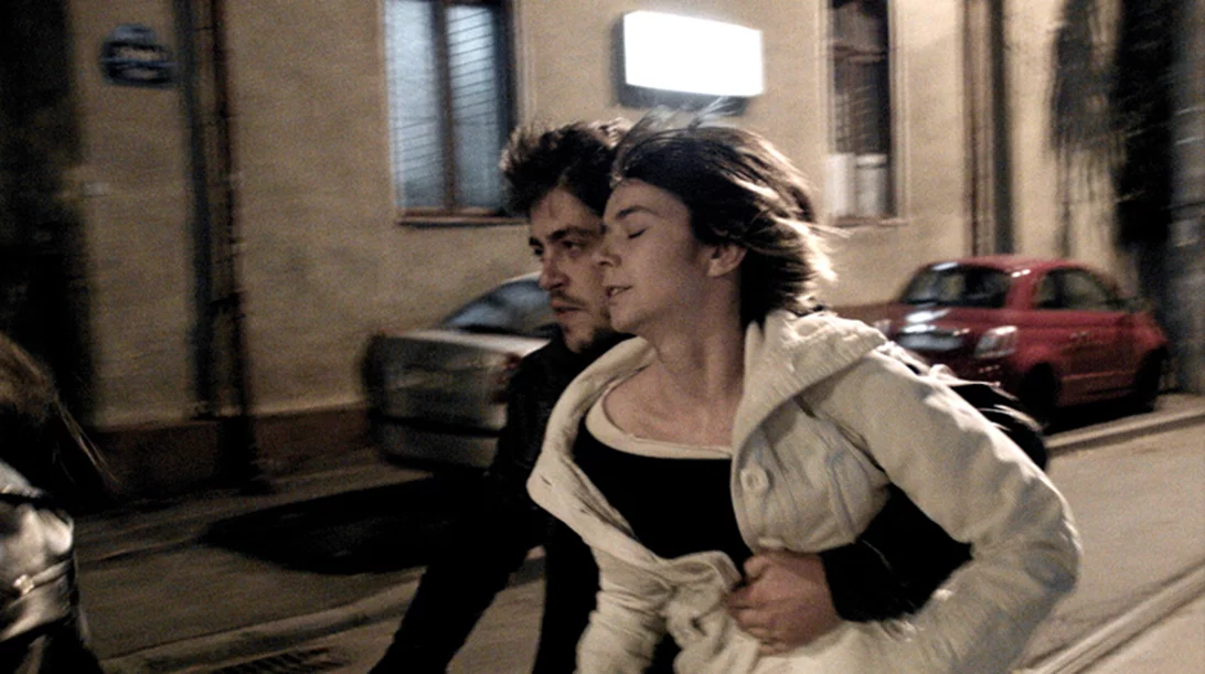 Σονάτα  σε Κλειστό Δωμάτιο