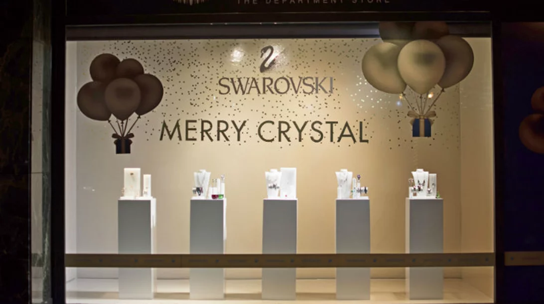 Σαν Παραμύθι με Κρυστάλλινη λάμψη 