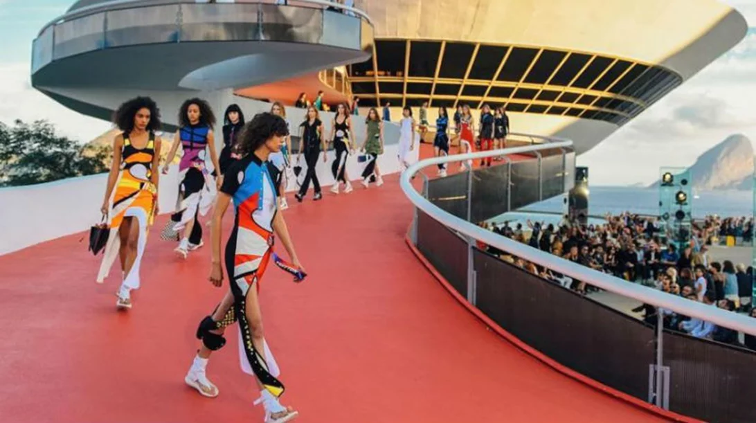 Που θα πραγματοποιηθεί το επόμενο show της Louis Vuitton; 