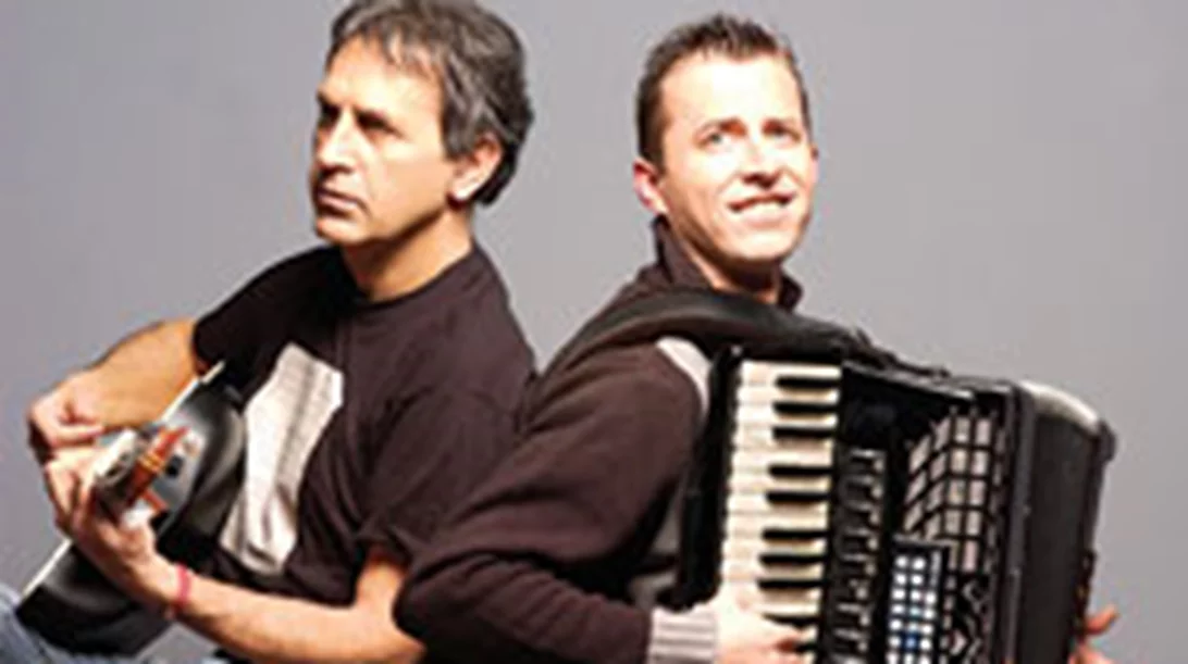 Ένας γαλαξίας τραγουδιστών για την προσφυγιά