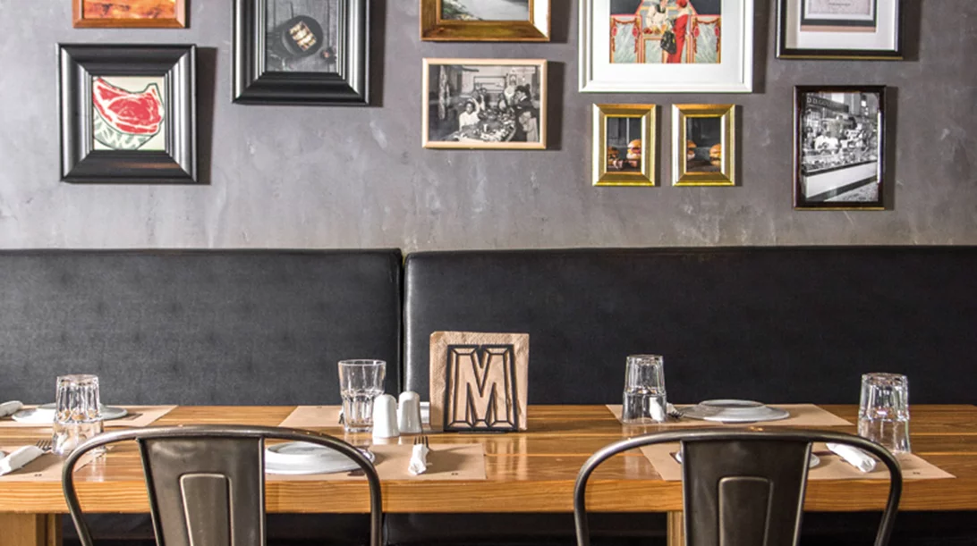 Meat parade στην Μητροπόλεως