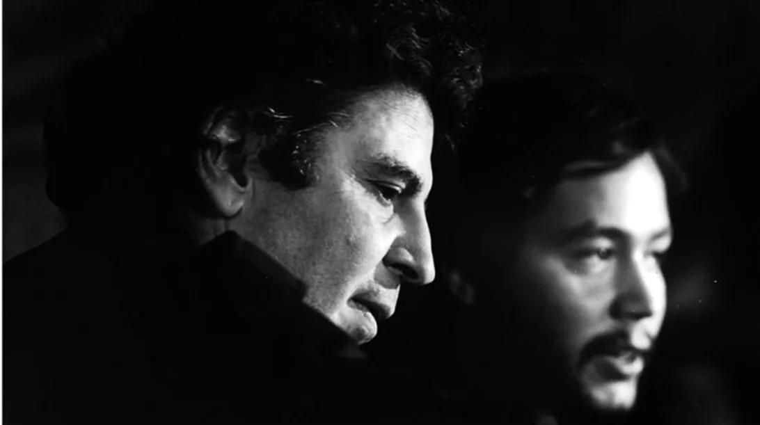 Ταξιδεύοντας με τον Μίκη