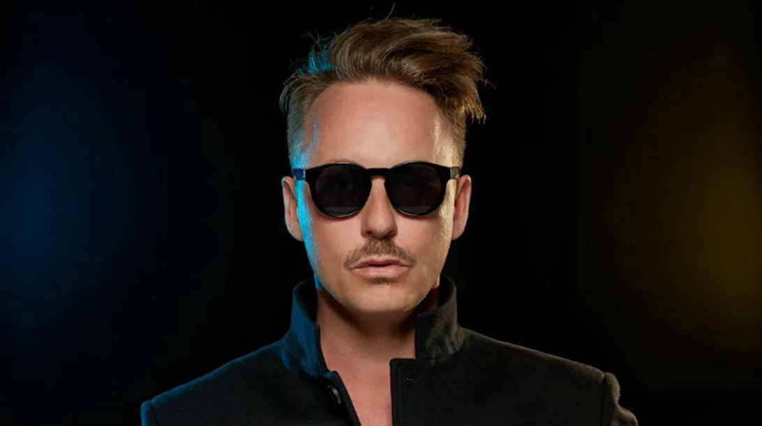 Ο μυκονιάτικος «Scorpios» δονείται στα vibes της Ίμπιζα