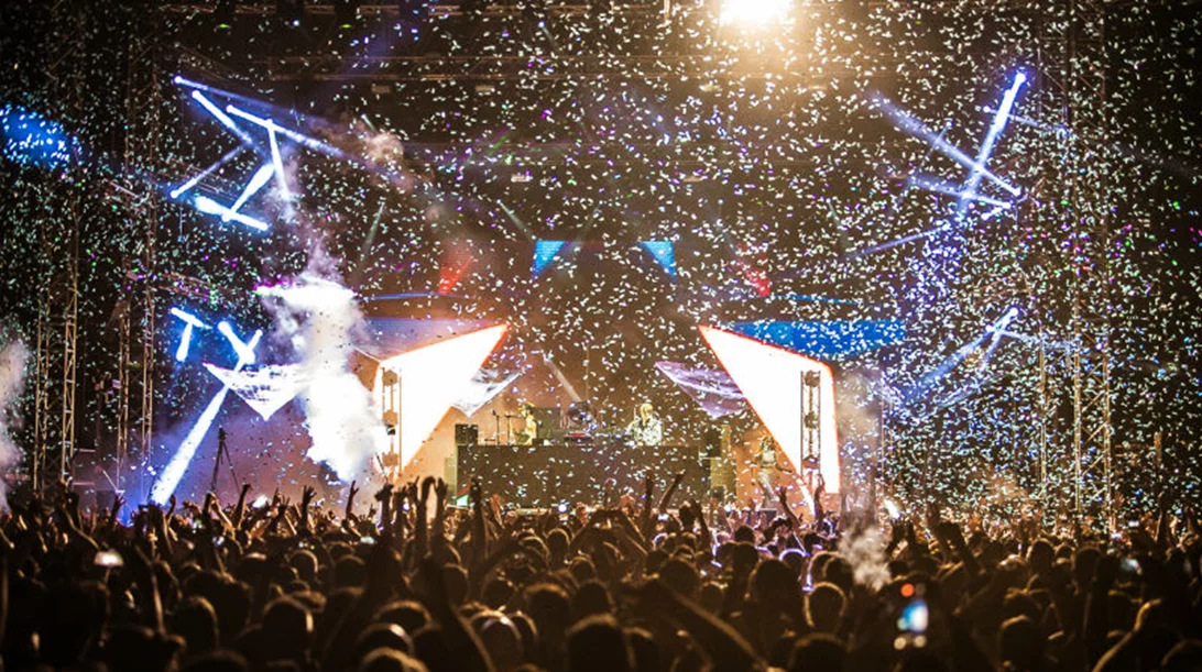 Το καλοκαίρι «απασφάλισε» στην 1η μέρα του Release Athens Festival