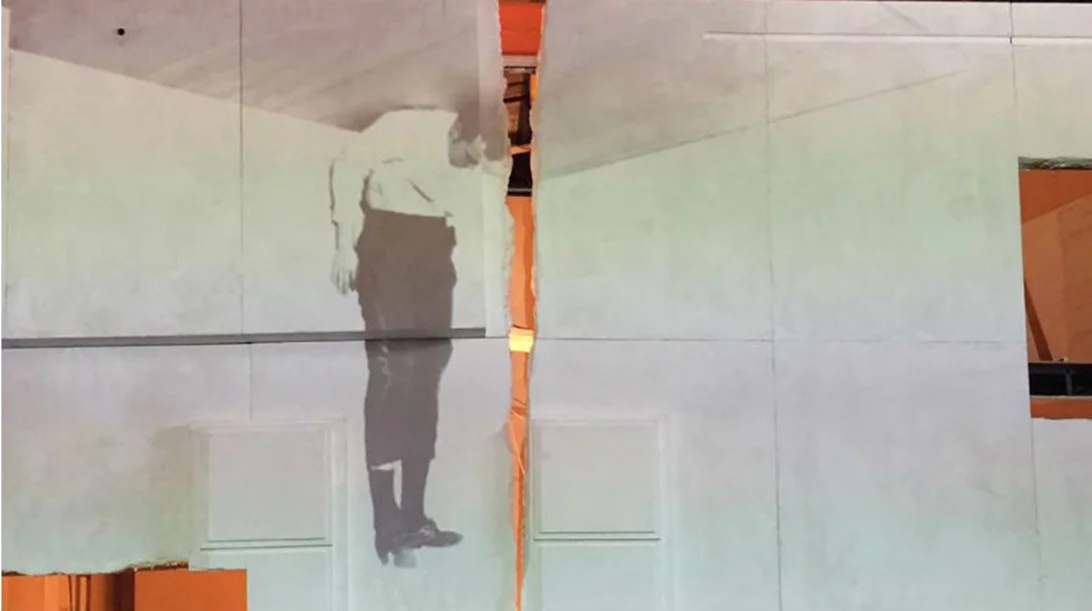 Δημήτρης Κουρτάκης: «Ο Άρης Σερβετάλης είναι ένας μοναδικός μπεκετικός περφόρμερ»