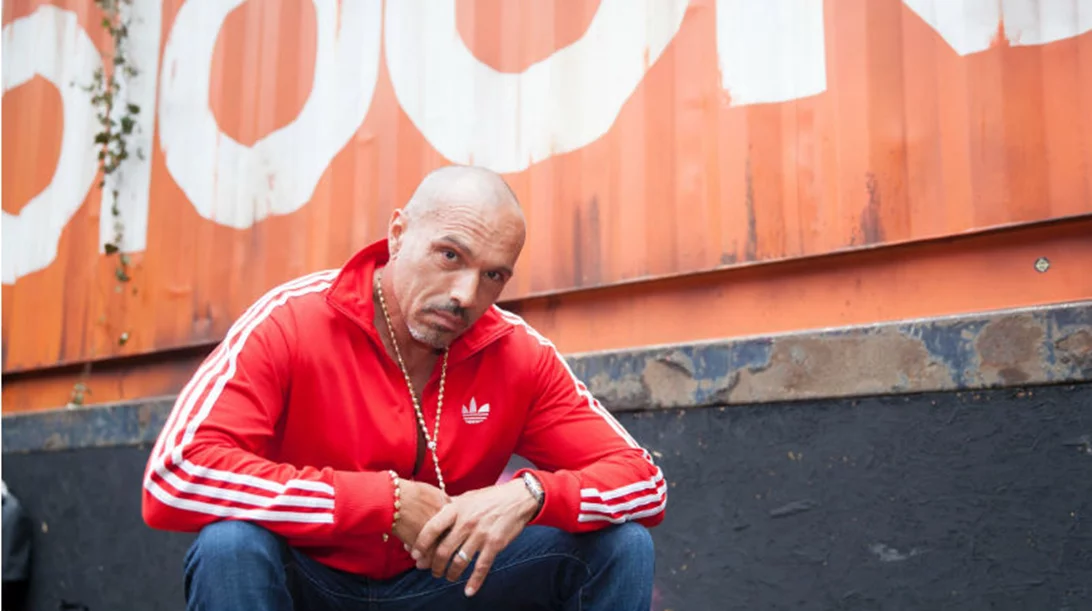 Ο David Morales τρέχει σε house μαραθώνιο