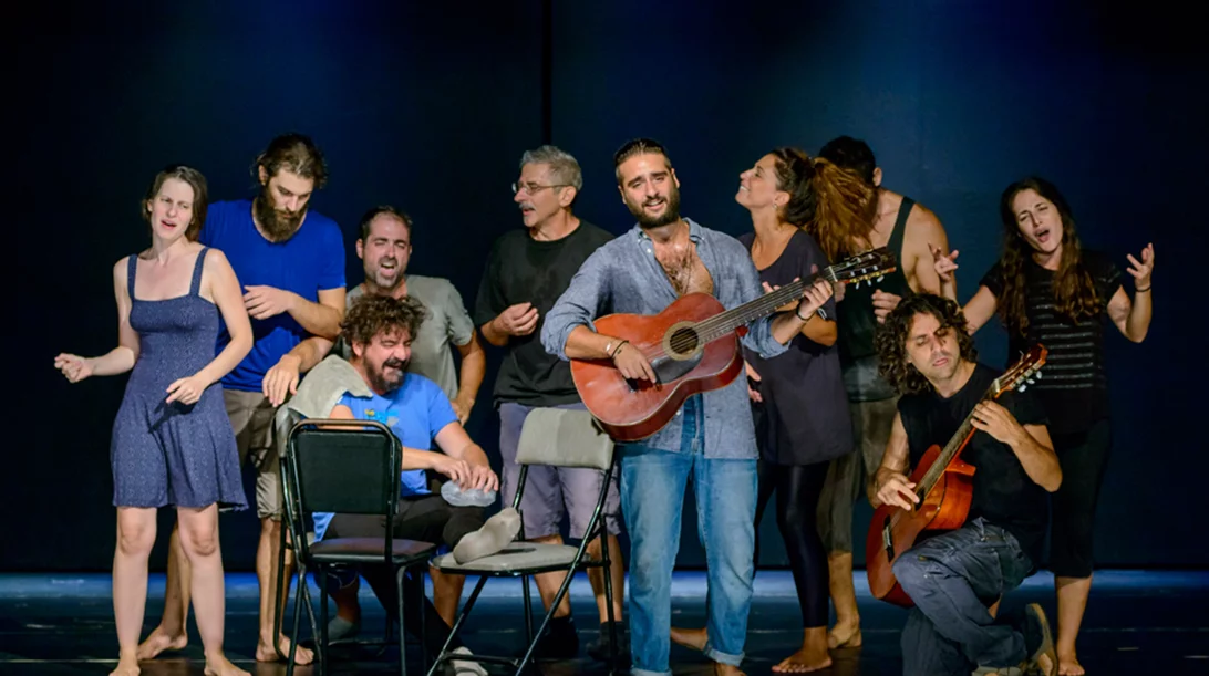 Θέατρο Άλφα- Ιδέα: Η δημιουργία ως αντίσταση σ’ ένα δρόμο που βράζει!