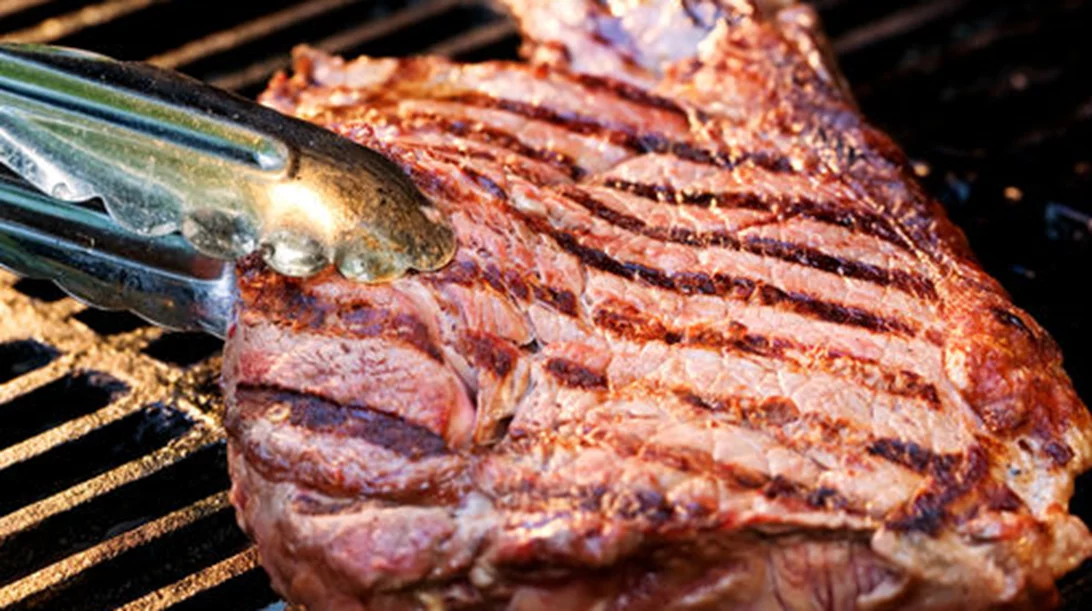 Παγκόσμια Ημέρα Μπριζόλας: Και οι μπριζόλες θέλουν τα "όπα" τους…