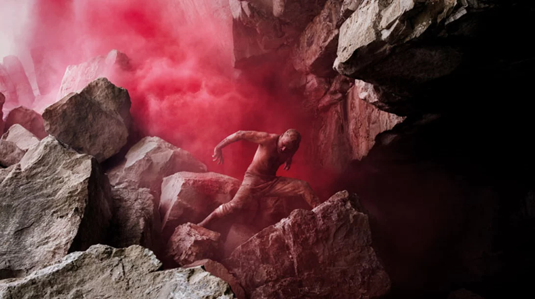 Ο Άκραμ Καν στο τελευταίο μεγάλο χορευτικό του σόλο