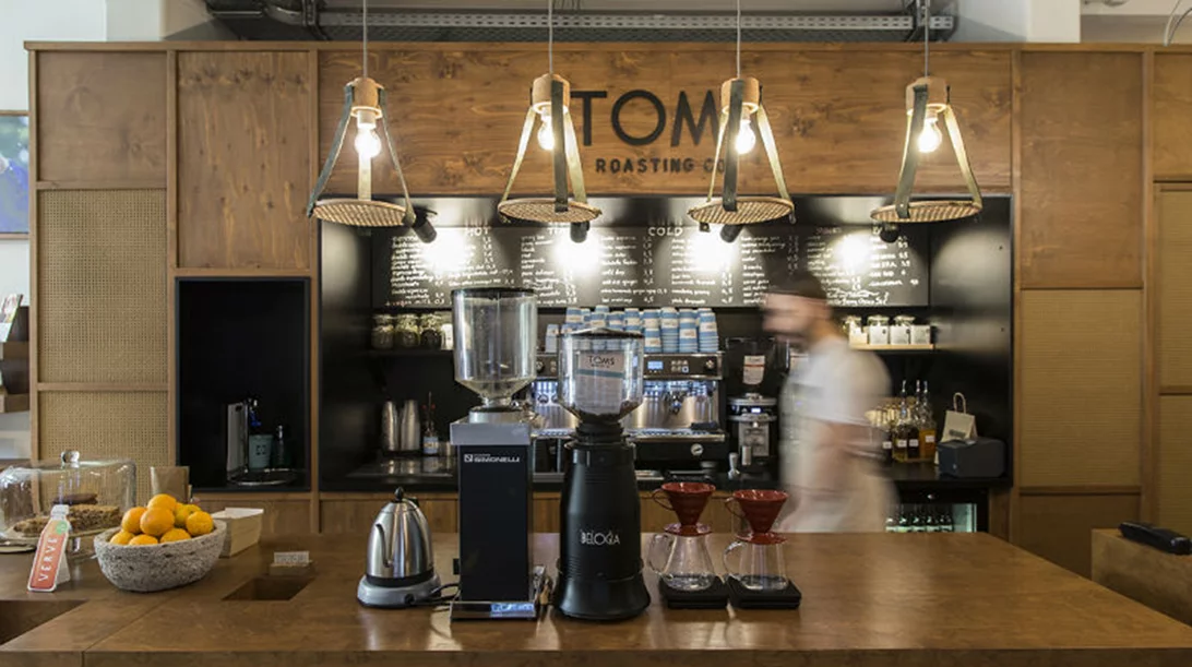 Η Αθήνα δίνει Νερό 