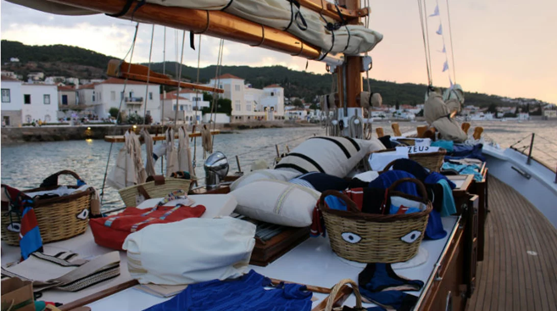 Από την Ύδρα στις Σπέτσες 