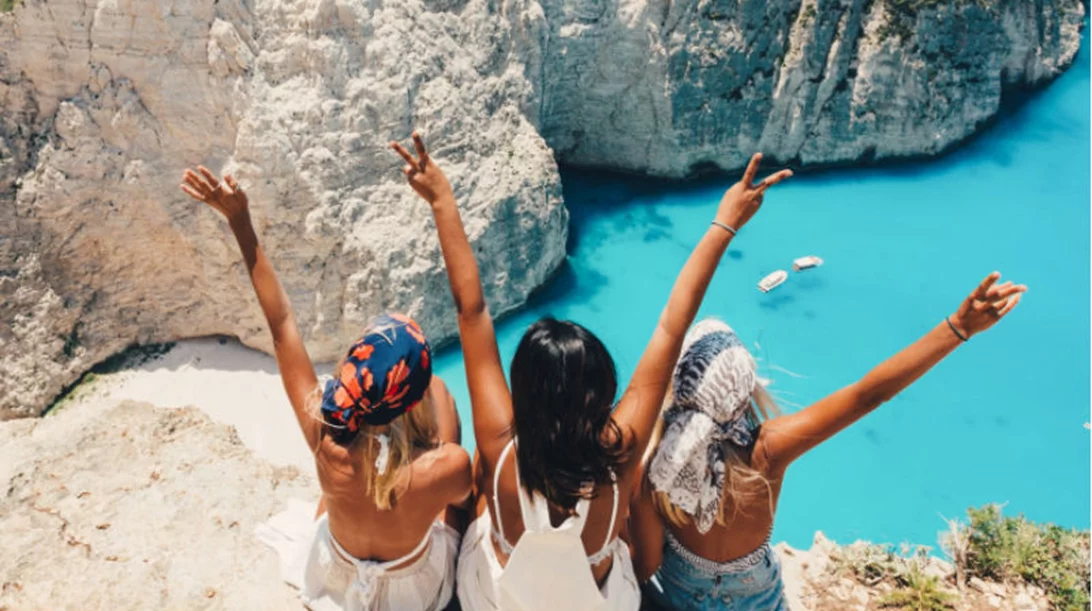 Η Ελληνική μόδα πάει παραλία 