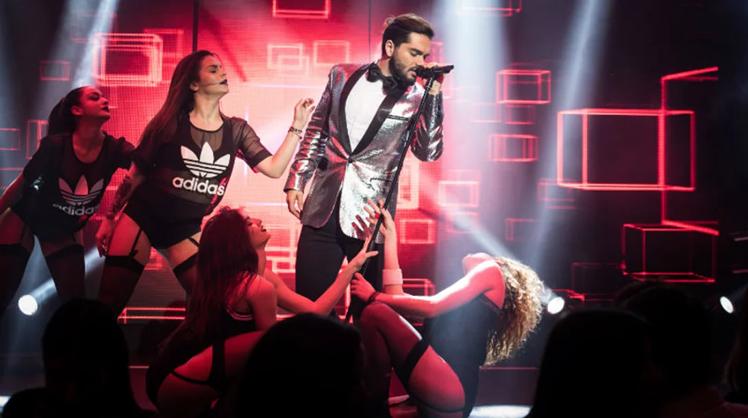 Καταγράφουμε τον πολυπρόσωπο χάρτη της νυχτερινής Αθήνας