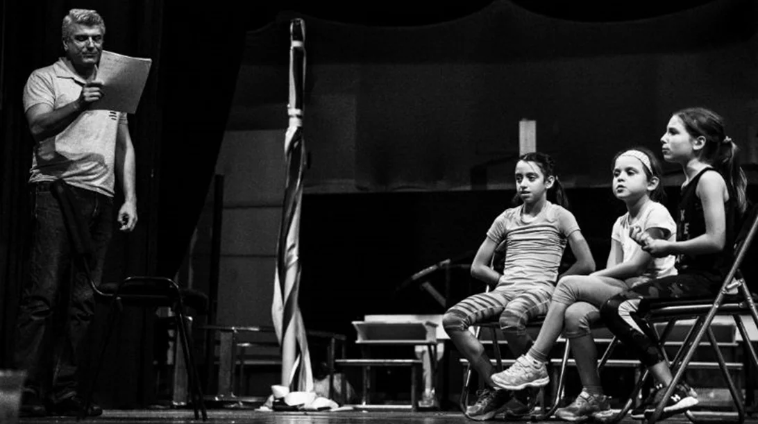 Βλαδίμηρος Κυριακίδης: «Βρίσκω πολύ γοητευτικό το να ερμηνεύσω έναν γυναικείο ρόλο»