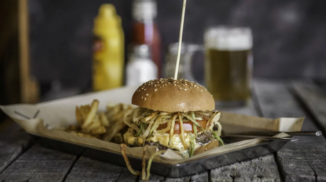 Ένα burger για τις Απόκριες