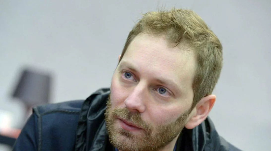 Ο Γκιγιόμ Σενέ μιλάει για τους μικρούς και μεγάλους «Αγώνες μας»