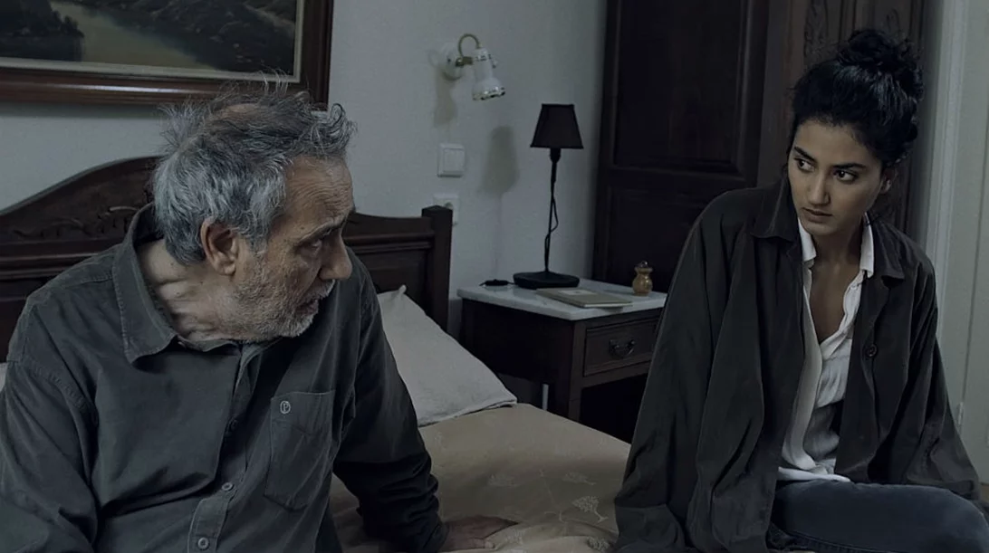 Η Τέχνη Καταστρέφει