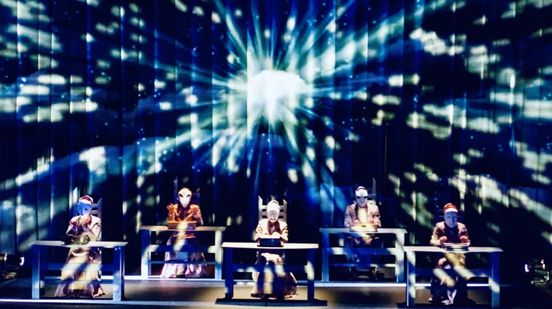 5 θεατρικές επαναλήψεις που αξίζει να (ξανα)δείς