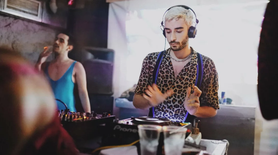 Έτοιμοι για το μεγαλύτερο queer rave της Αθήνας;