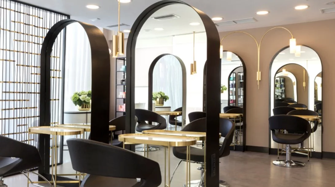 Μια luxury boutique ειδικά για τα μαλλιά σας άνοιξε στη Γλυφάδα 