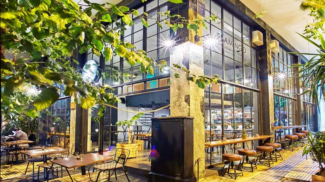 «Flamingo» με ειδικά value for money μενού