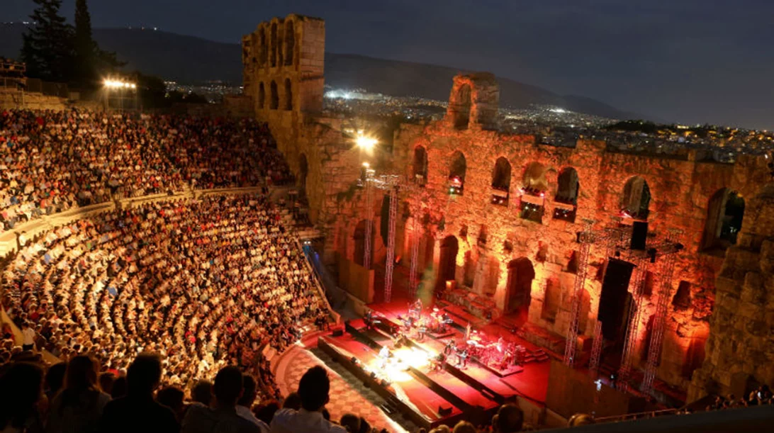 Καρέ μεγάλων αναδρομικών συναυλιών στο Ηρώδειο