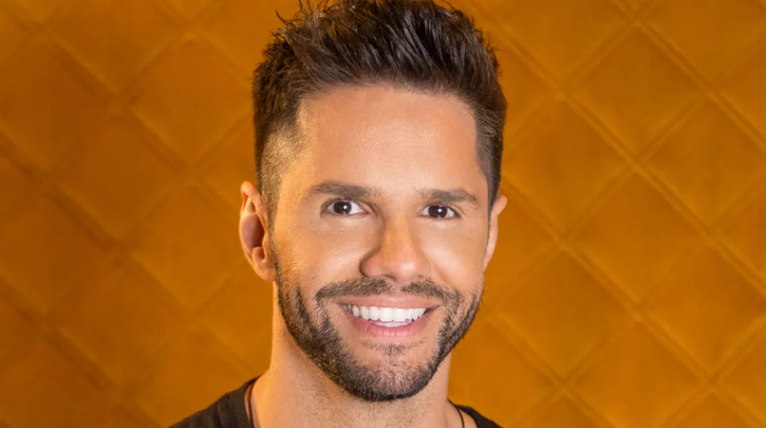 Ο Γιώργος Τσαλίκης το «Ζει Αλλιώς» στο «4711»