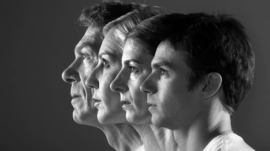 «Ο Γιος» σε σκηνοθεσία Βαγγέλη Θεοδωρόπουλου κάνει πρεμιέρα αποκλειστικά για τα μέλη του THE PASS by Schweppes