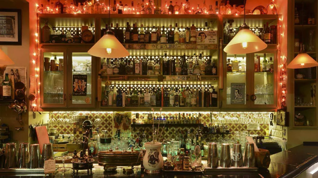 Τίτλοι τέλους για τον θαυμαστό «ναό του Gin» 