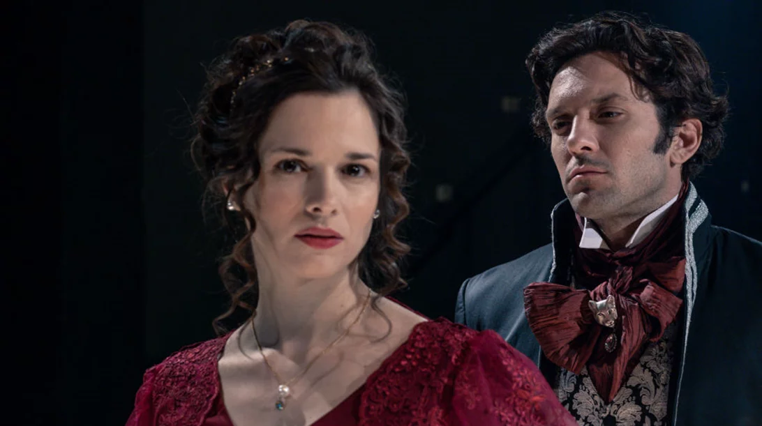 Το "Περηφάνια και προκατάληψη" στο ραδιόφωνο