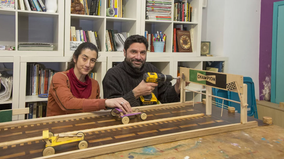 FatCut | Μια κολεκτίβα κάνει το upcycling να φαίνεται παιχνιδάκι