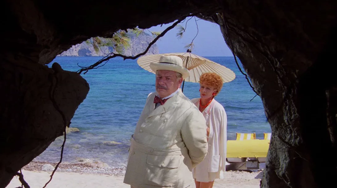 Έγκλημα Κάτω Από τον Ήλιο